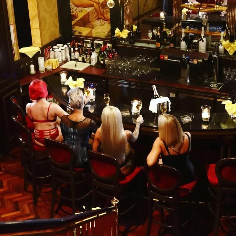 Fete 18+  dornice de castiguri rapide